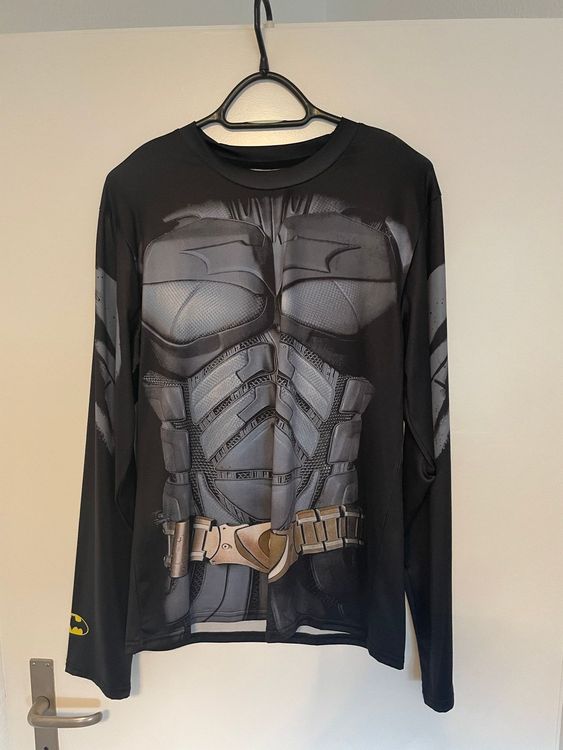 T-shirt: BATMAN Fans aufgepasst - cooles Shirt langarm exklusiv XL – Nuovo (secondo la descrizione) da Olten venduto da framos65