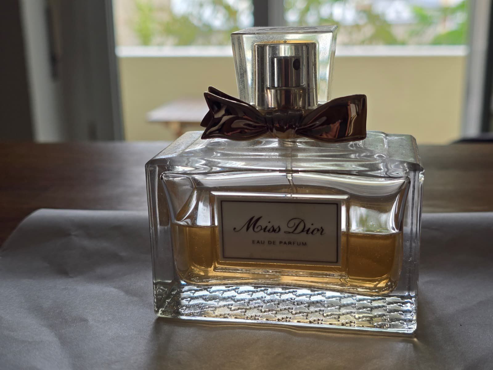 Dior Parfums & Eau de Toilette: Miss Dior Eau de Parfum 100ml – D'occasion à Basel par Mirriemmba
