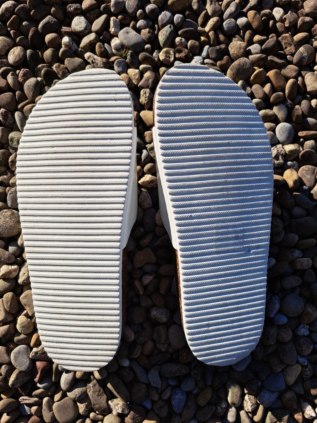 Scarpe da donna: Pantolette mit bequemem Fussbett Gr. 37 – Usato da Oetwil am See venduto da Kuechenzeit 1