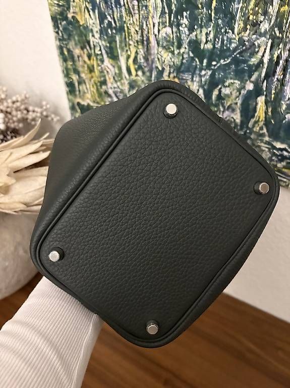 Taschen für Damen: Hermes Picotin lock 18 mit Twilly – Gebraucht aus Unterägeri von mar_96hk 4