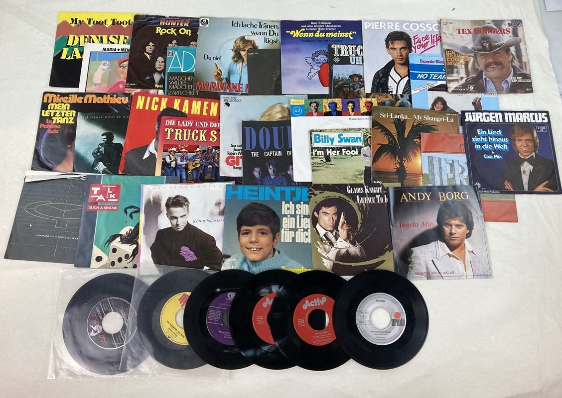 Dischi in vinile: SCHALLPLATTEN | Singles | Diverse | 149 Stück – Usato da Wittenbach venduto da Restwert_St-Gallen 3