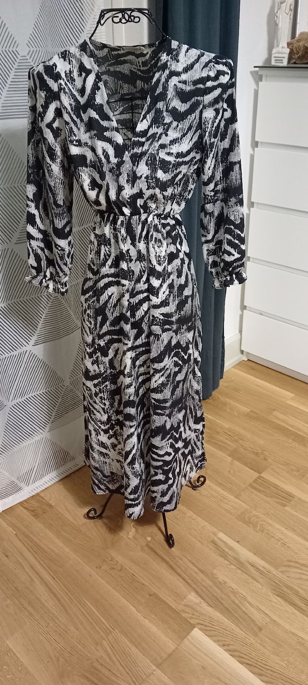 Vestiti: länge kleid gr S – Nuovo (secondo la descrizione) da zürich venduto da janjaz