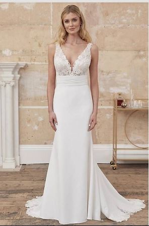 Wunderschönes Brautkleid aus 2024, neuwertig, NP 1'800.-