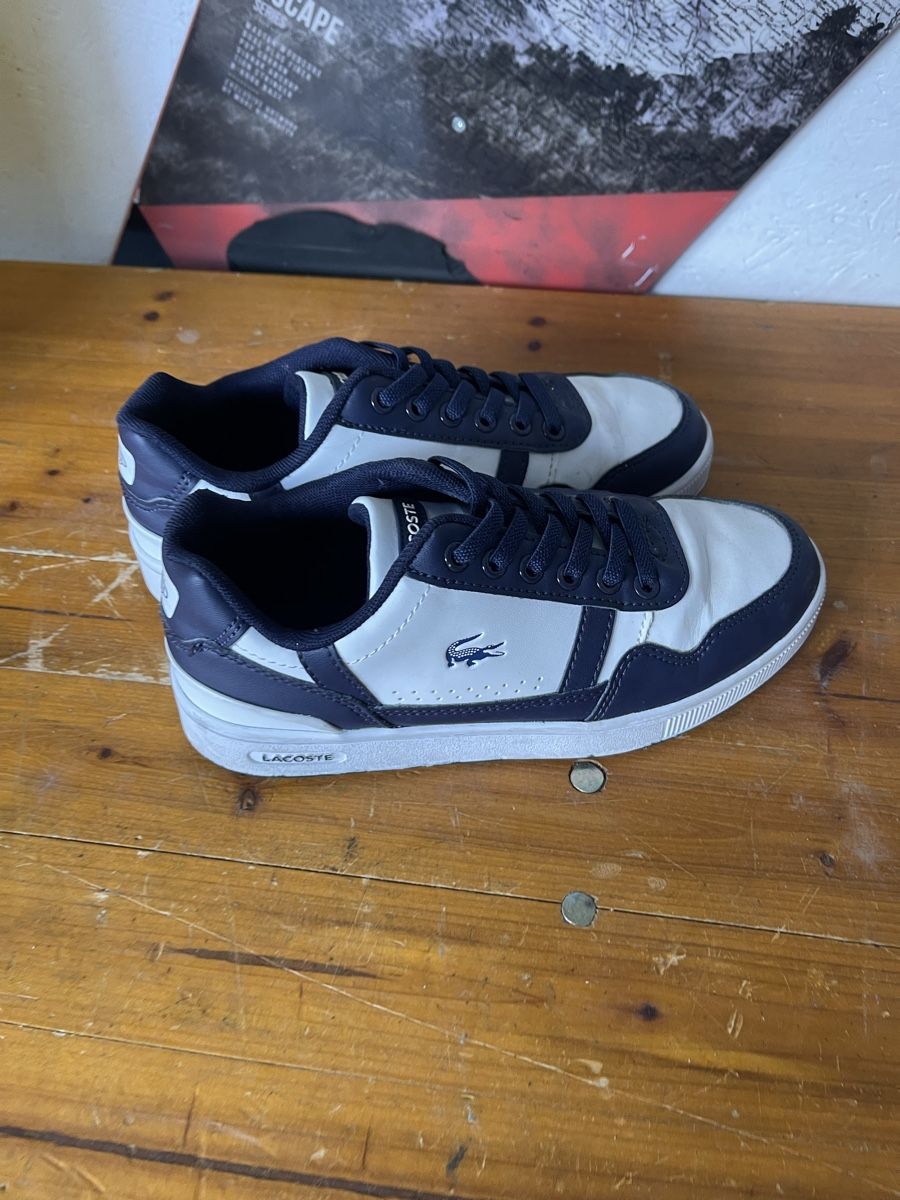 Scarpe per ragazzi: Lacoste Kinderschuhe 34 Wie neu – Nuovo (secondo la descrizione) da Murten venduto da Ski-Outlet 2