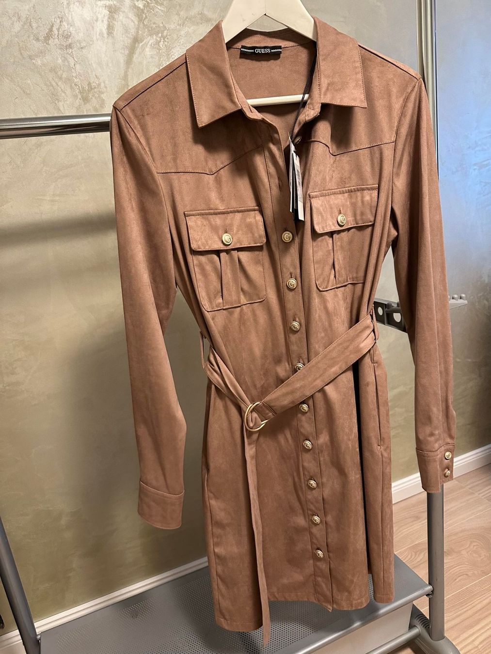 Guess Vestiti: Guess Kleider Neu Gr :M – Nuovo e nell'imballaggio originale da Sevelen venduto da Stopglobal.