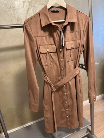 Guess Kleider Neu Gr :M