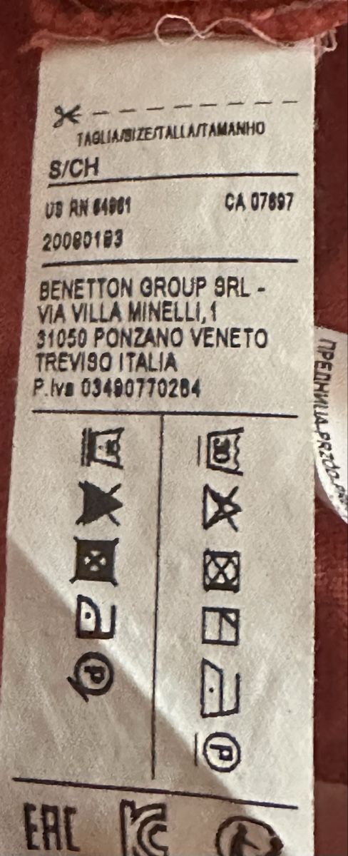 Benetton Top: Top in cotone Benetton – Usato da Castel San Pietro venduto da Moregi 5