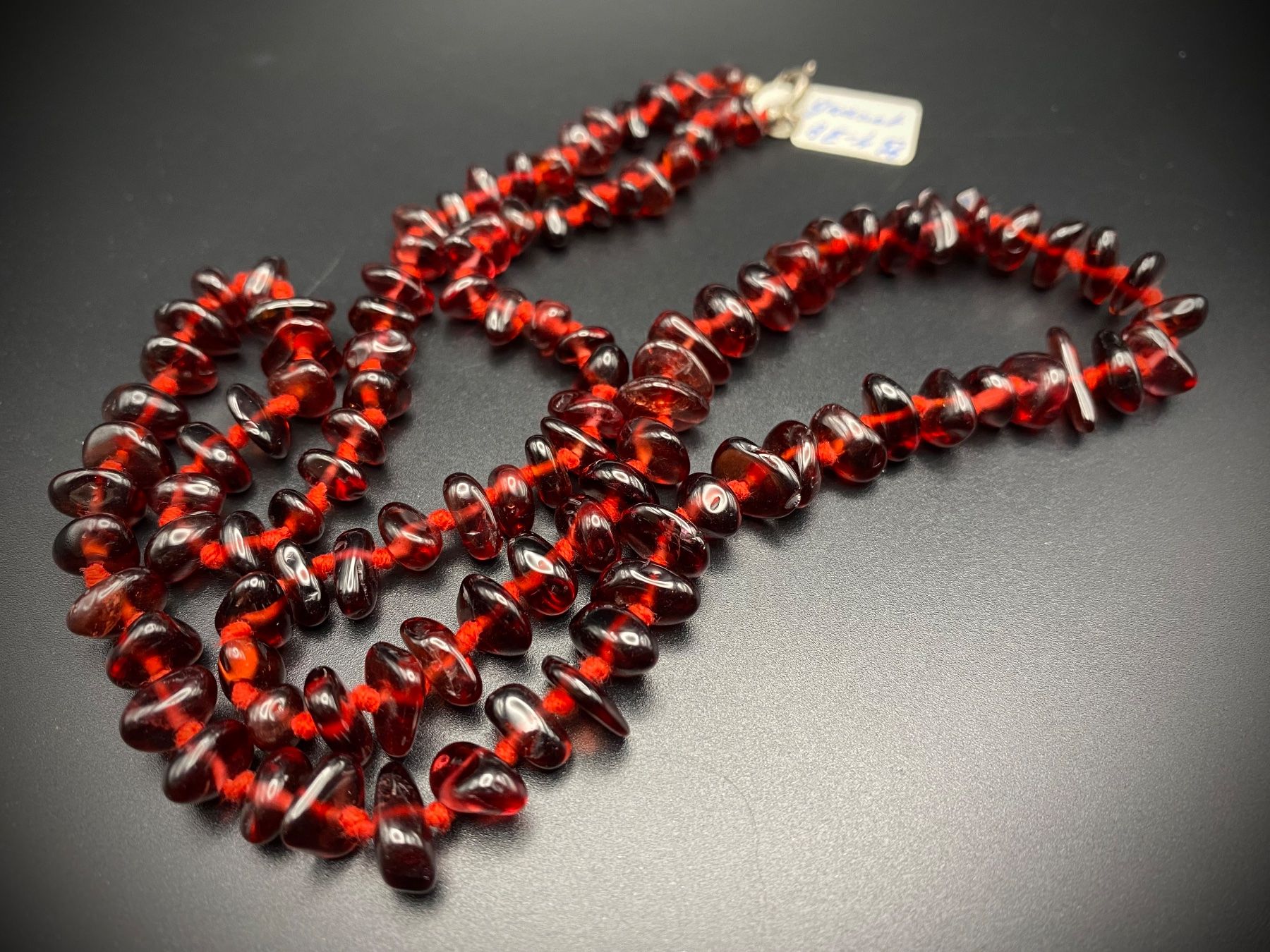 Catenine: Granat-Halskette, Vintage. – Usato da Lamone venduto da LaCantinaMagica 4