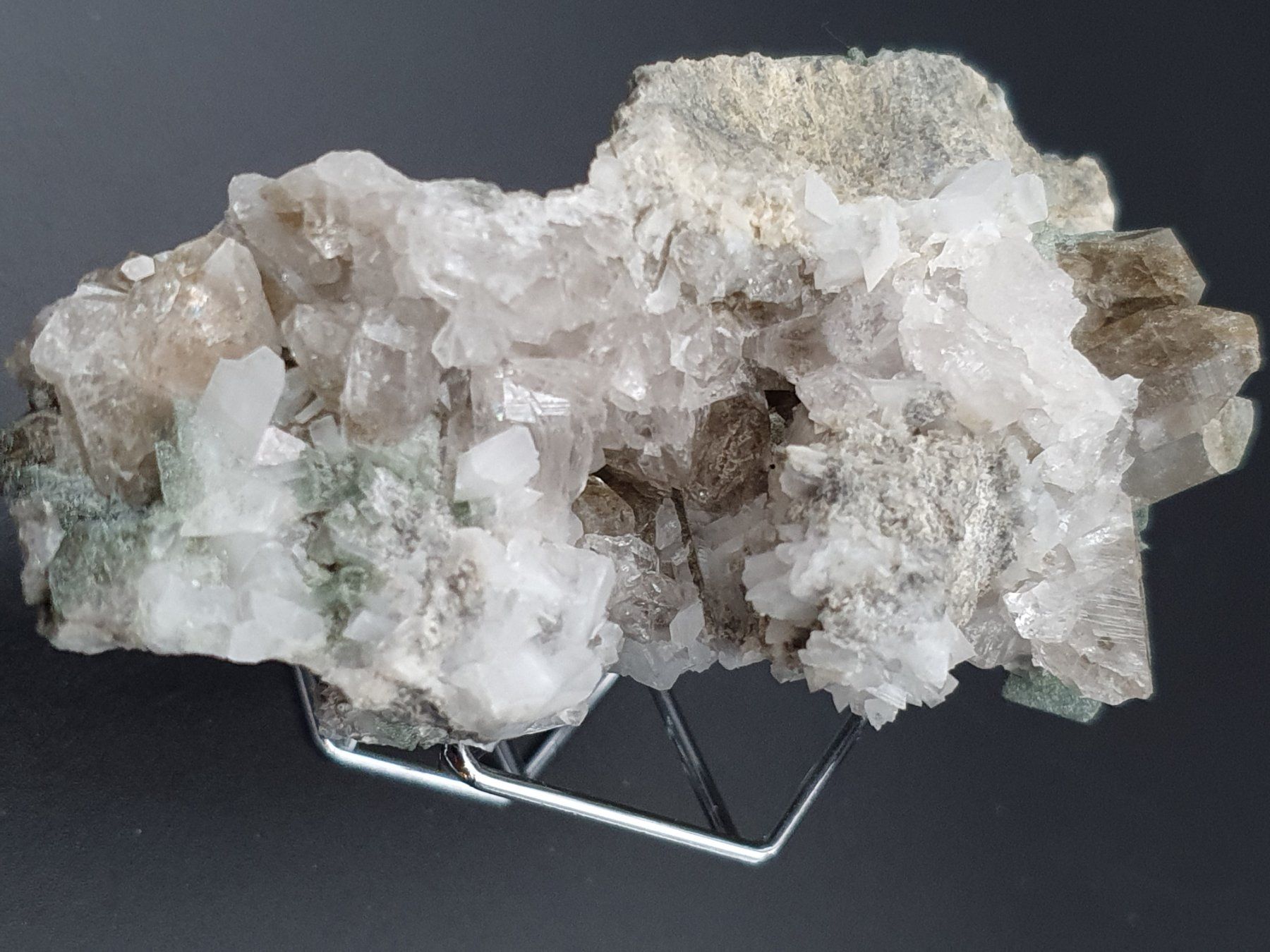 Minerali & Pietre curative: Adular, Bergkristall und Phantomquarz – Nuovo (secondo la descrizione) da Holderbank SO venduto da swiss-minerals 1