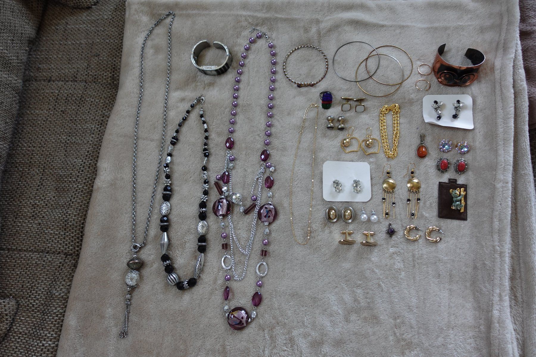 Sonstiger Schmuck: 1 schönes 41 teiliges Modeschmuck Set – Gebraucht aus rorschach von Babsi64