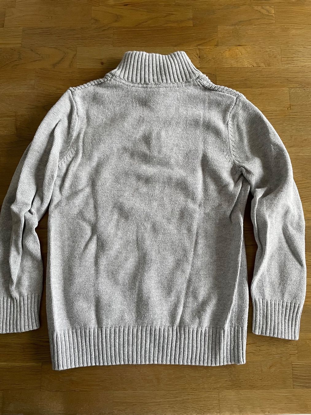 Pulls et sweat-shirts: Pullover Gr. 128 – D'occasion à Gränichen par stern1111 2