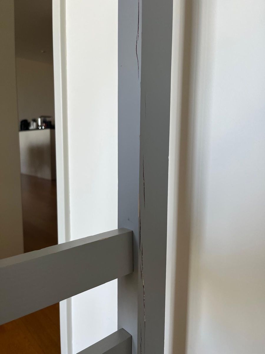 Letti: Low Montessori house bed, solid wood  – Usato da Zürich venduto da Ioana.b 6