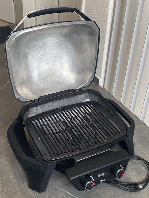 Weber Griglie: Elektrogrill Weber PULSE 2000 WCart BLK CH – Usato da Niederhasli venduto da Tigerproduct 2
