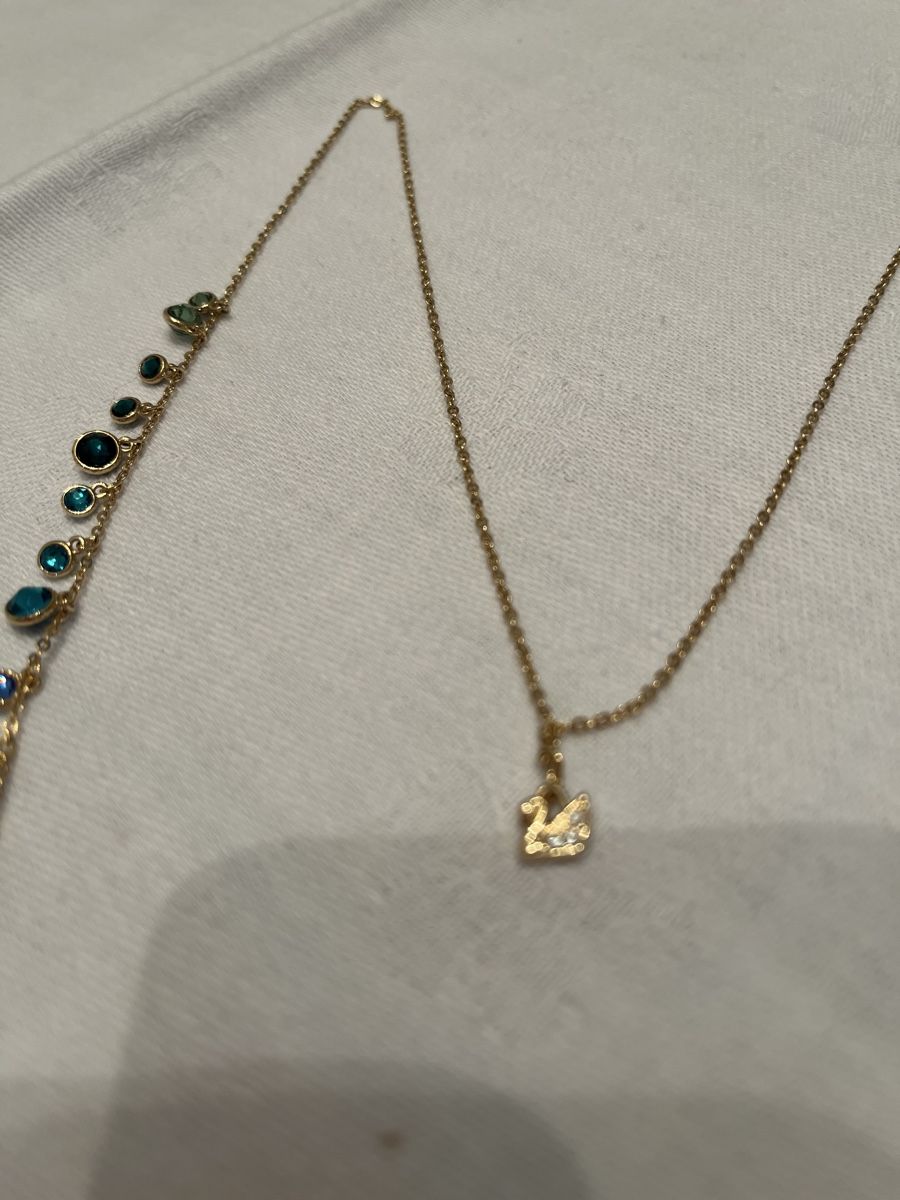 Ketten: SWAROVSKI Kette mit bunten Steinen. – Neu und originalverpackt aus Gattikon von mo.suter 1