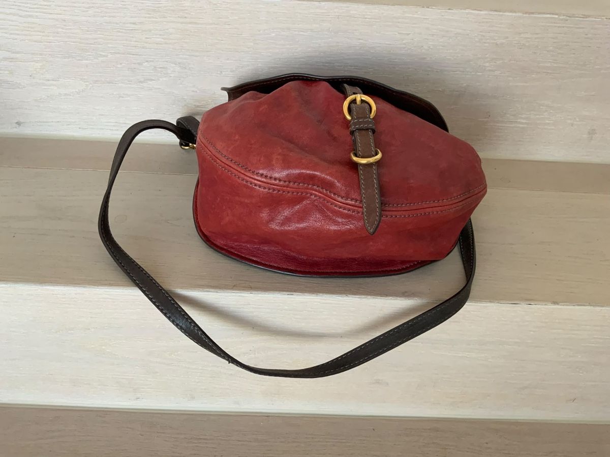 Miu Miu Sacs femmes: MIU MIU Tasche – D'occasion à Zürich par liviam1 3