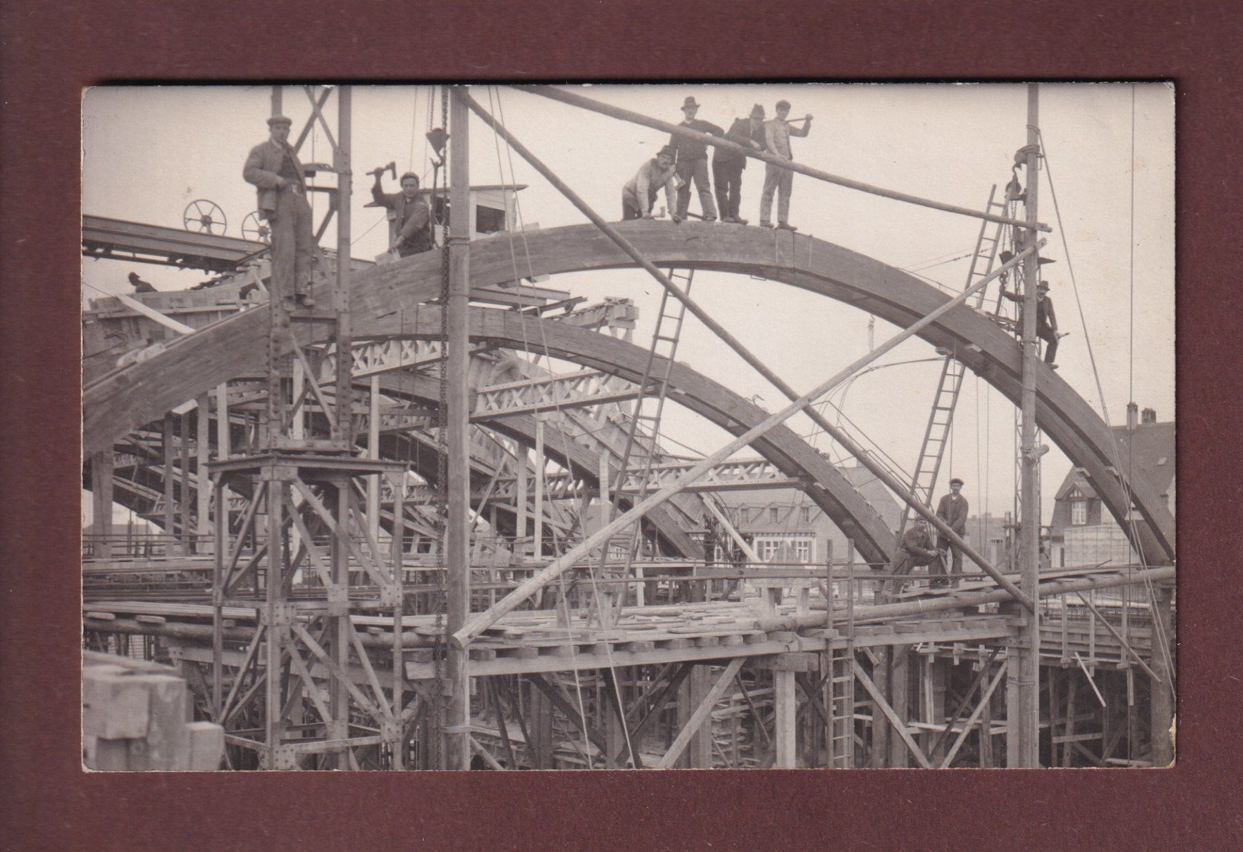 Ansichtskarten: Foto - BASEL - Aufbau Mustermesse 1924 – Gebraucht aus Pully von nicecards