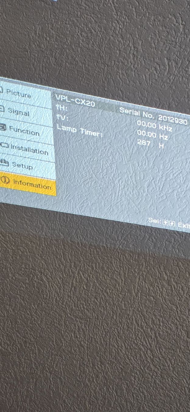 Sony Vidéoprojecteurs: Sony VPL-CX20 Data Projector XGA 3LCD Used  – D'occasion à Studen BE par tha_dhp8 4