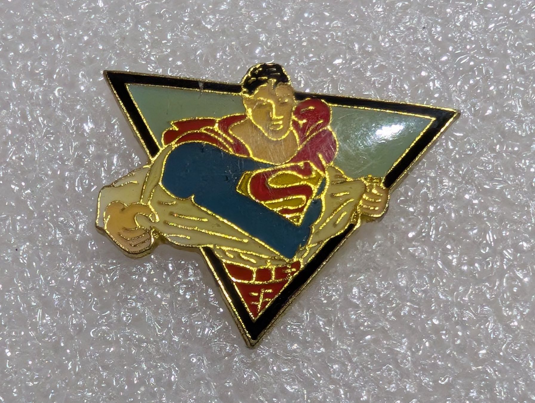 Placchette & Badge: Ansteckpin 254: Superman – Usato da Oppligen venduto da Pin-Fall-Shop