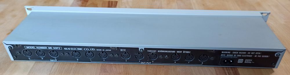 Instruments de musique: Akai Midi Patchbay – D'occasion à Signau par jamblaser 1
