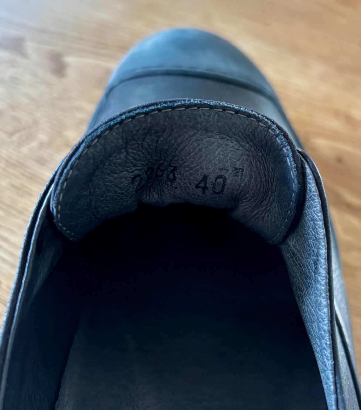 Lofina Scarpe da uomo: Lofina Slip-On Sneakers – Usato da Aarau Rohr venduto da Kcookie 5