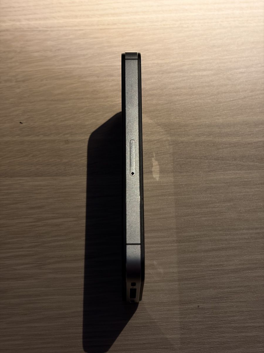 Apple Handys / Smartphones: 2x iPhone 4 Black / White – Defekt aus Winterthur von korrupcioner 2