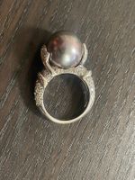 Jolie bague or blanc avec perles de Tahiti et diamants