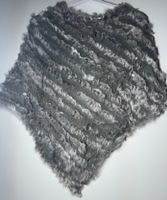Poncho mit Fell