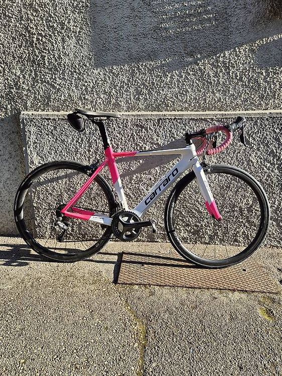 Vélo route en carbone 52 + roues DT Swiss (D'occasion) à Neuchâtel pour — free download
