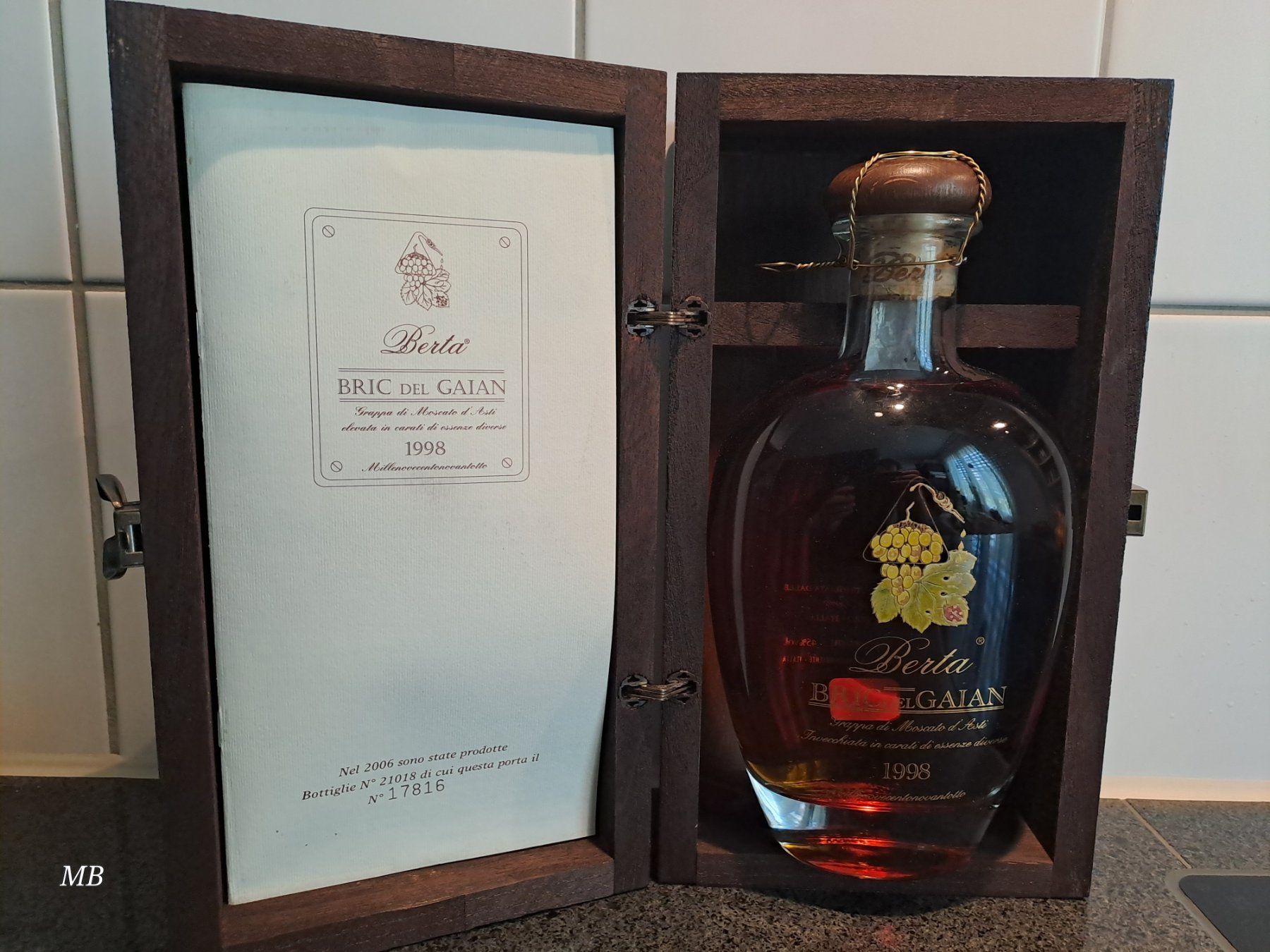 Berta Bevande alcoliche: Berta Grappa BRICDELGAIAN 1998 mit OHK – Nuovo e nell'imballaggio originale da Elsau venduto da Kellerraeumung
