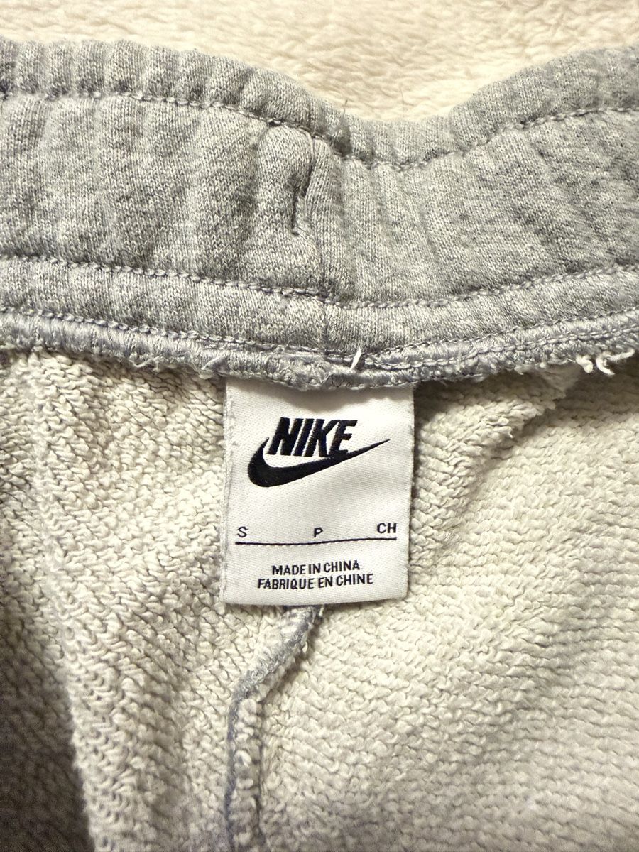 Nike Pantaloni: Nike Jogginghose grau Grösse S – Nuovo e nell'imballaggio originale da Engelburg venduto da mia_n6tr 4