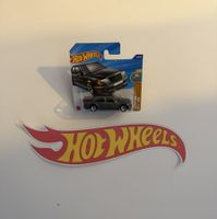 Hot Wheels Mercedes-Benz 500 E grau