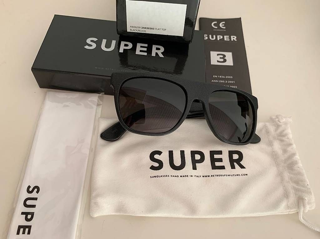 Brillen & Gläser: Sonnenbrille Flat Top Leather,unisex – Neu (gemäss Beschreibung) aus Aarburg von Qin3ze