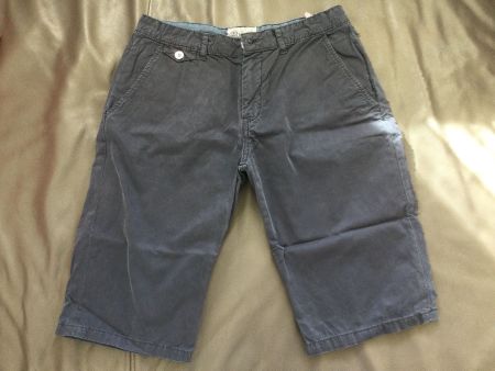 gepflegte Shorts marine