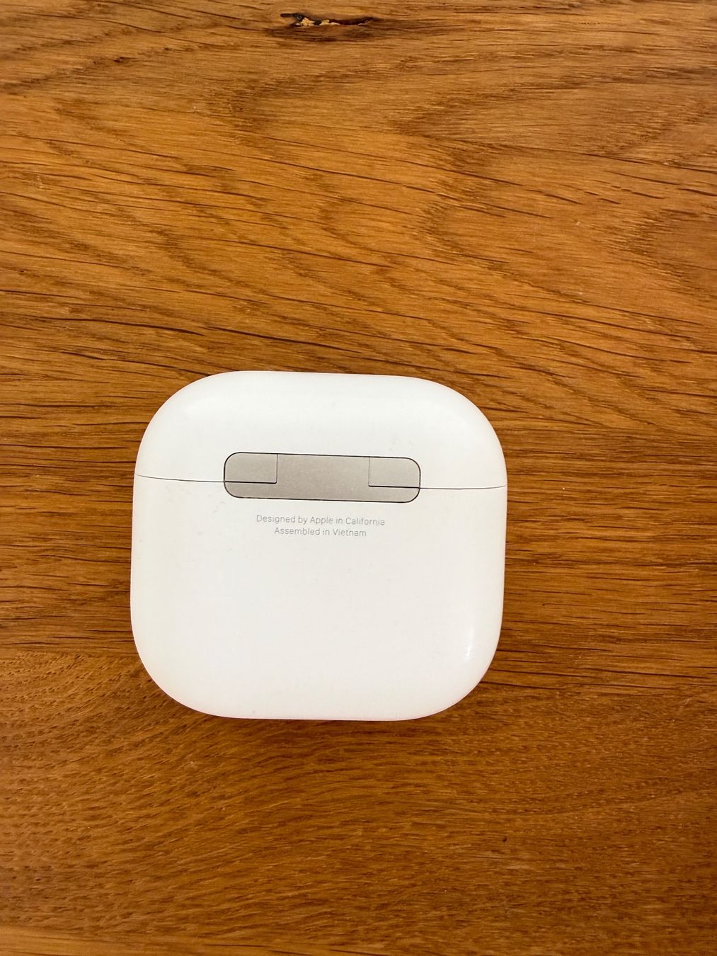 Apple Kopfhörer: APPLE AirPods 4 Charging Case – Gebraucht aus Lausanne von Nine1982 5