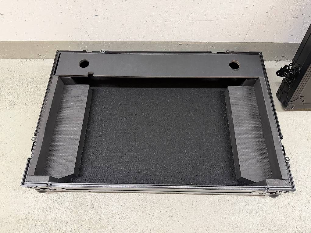 Topcases: Pioneer DJ FLT-REV7 Hardcase – D'occasion à Zürich par ptrckgil 1
