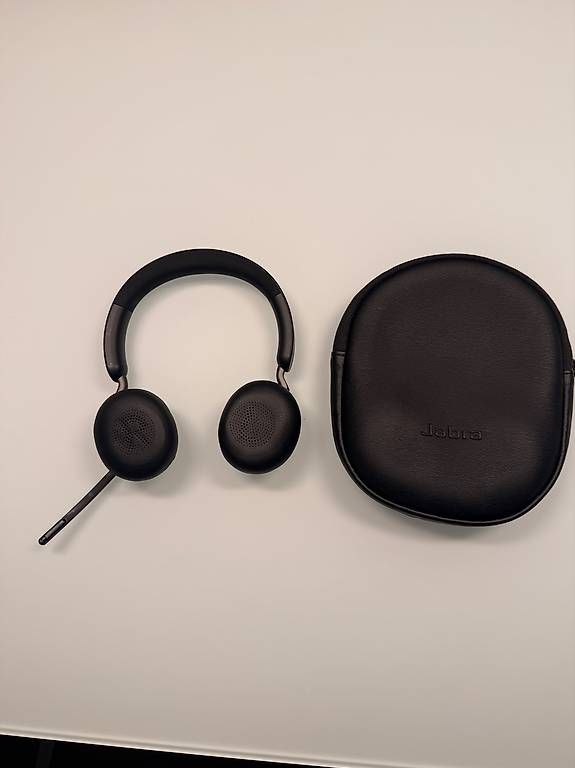 Casques audio: Jabra Evolve2 65 Wireless Headset  Bluetooth  – D'occasion à Möhlin par Nev_4850