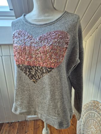 LIEBLINGSSTÜCK   🩶   pullover   🩷   Grösse L