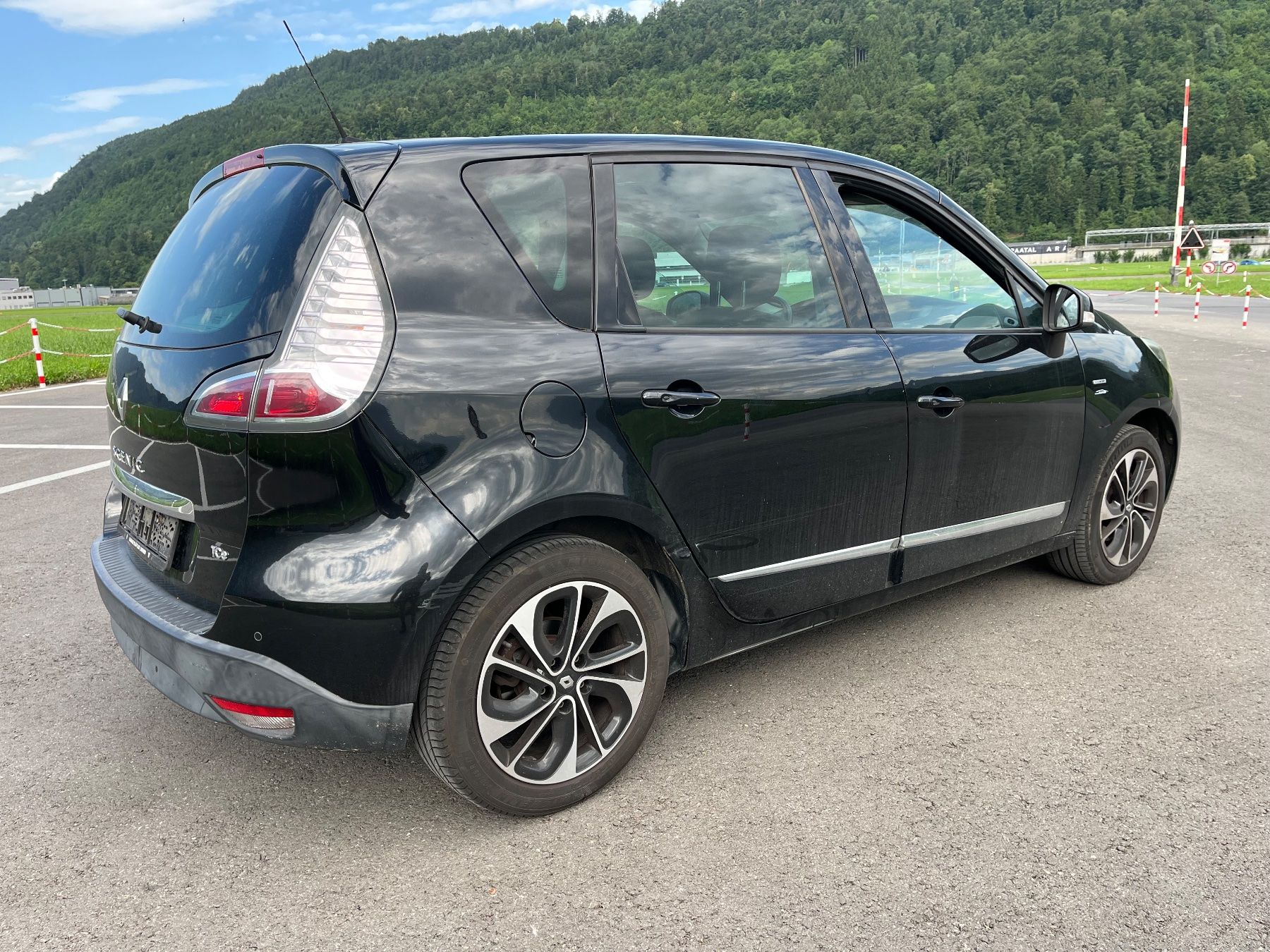 Renault Autos: Renault Scenic – Gebraucht aus Kerns von seb_ssc5 3