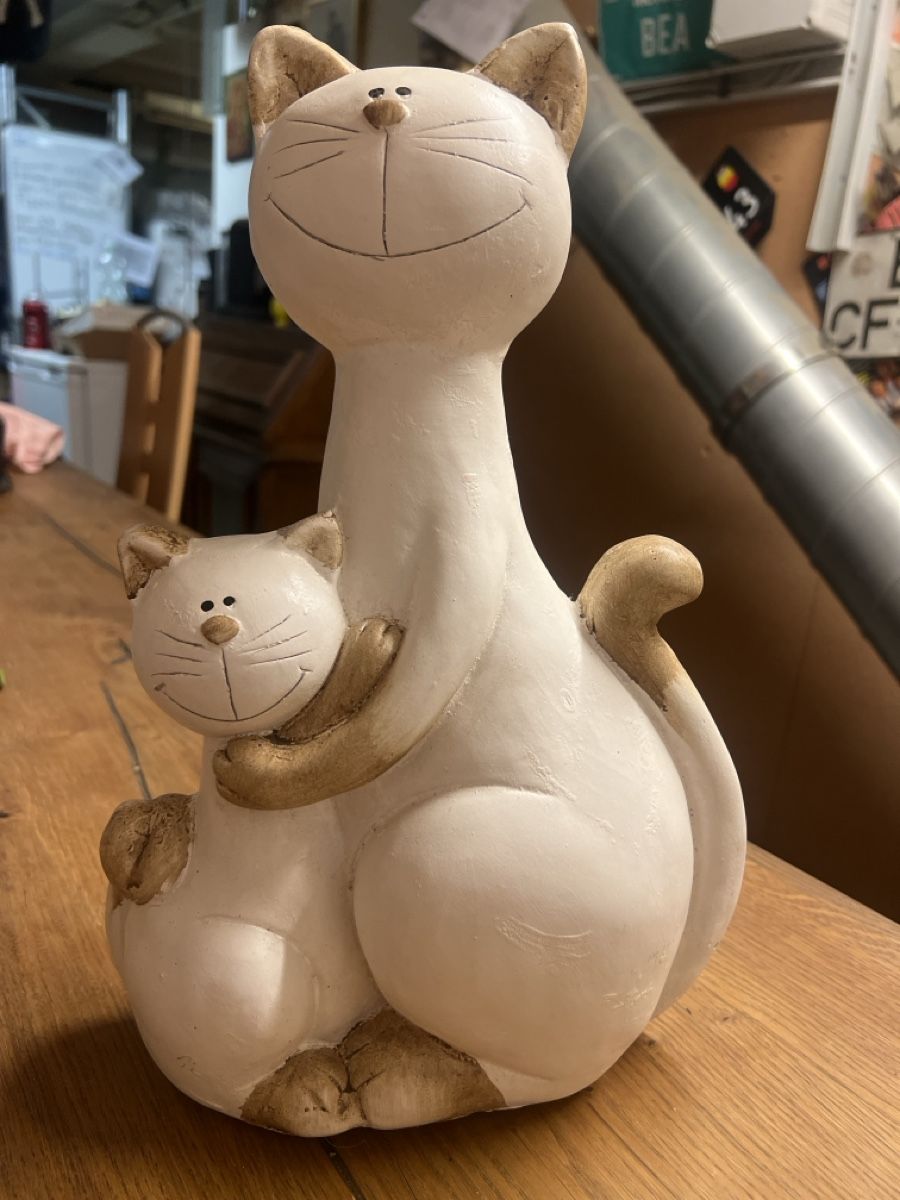 Statuette: Dekorative Katzenfiguren, Mutter mit Kind, 42 cm (m) – Usato da Rorschach venduto da TimelessTrading