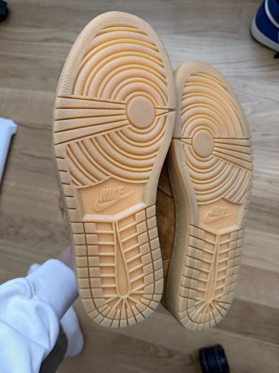 Jordan Herrenschuhe: Jordan 1 High Wheat (2017) – Gebraucht aus St-Légier-La Chiésaz von Swoosh. 4