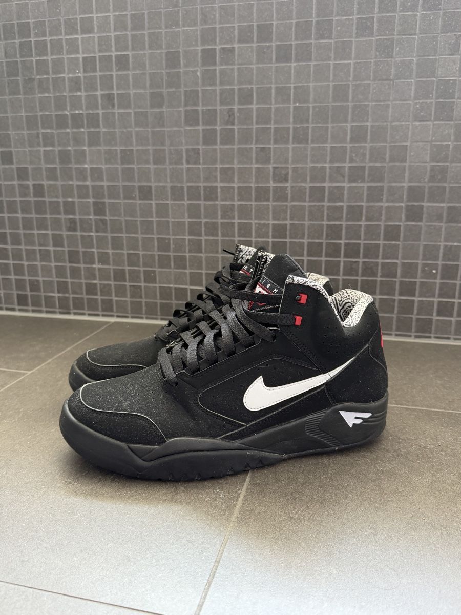 Nike Herrenschuhe: Nike Air Flight Mid Schwarz Grösse 42 – Neu (gemäss Beschreibung) aus Rüfenacht BE von lis_rc6n 2