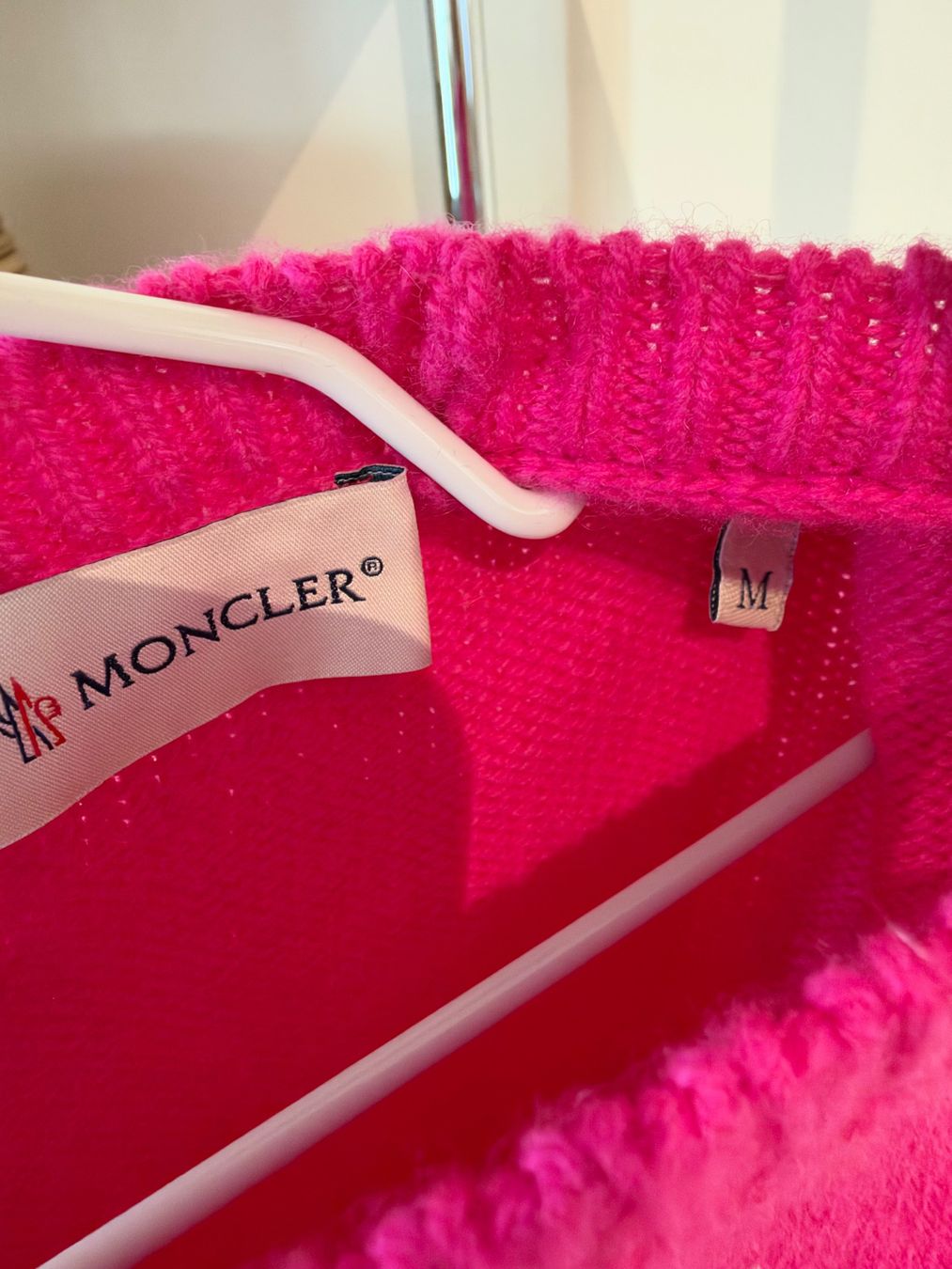 Moncler Maglioni & Felpe: MONCLER PULLOVER PINK – Nuovo (secondo la descrizione) da Schwyz venduto da bofb 4