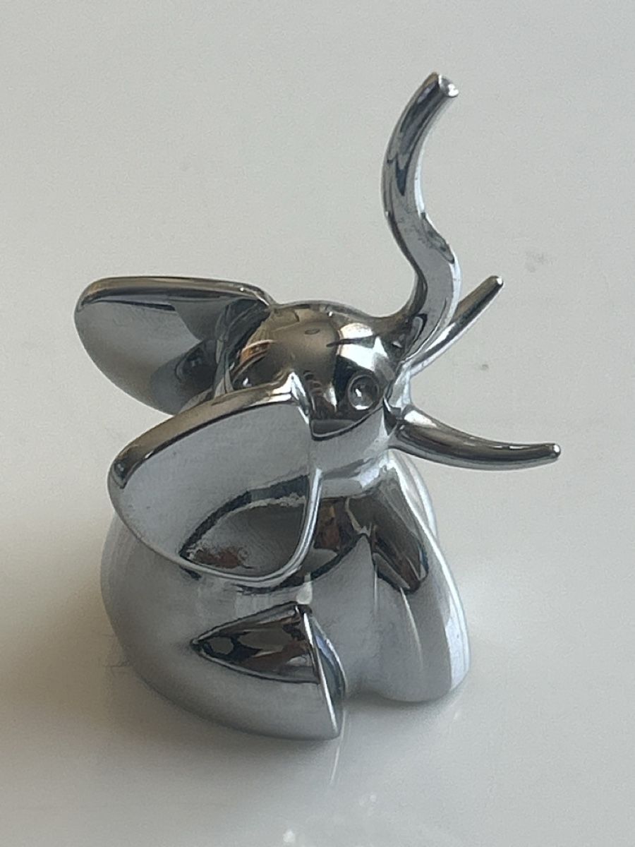 Tutte le decorazioni: Deko Elefant glänzend Keramik (S6) – Usato da Neuenhof venduto da bro_9zsg 1