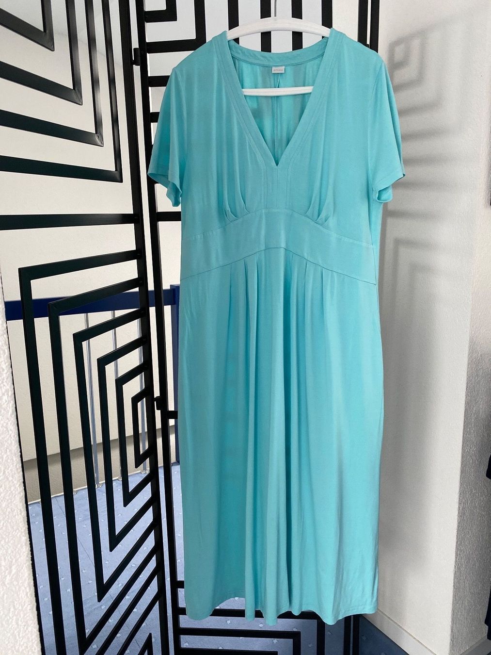 Madeleine Vestiti: Strandkleid türkis, Gr. 44 von Madeleine Mode – Usato da Zürich venduto da DidierTG