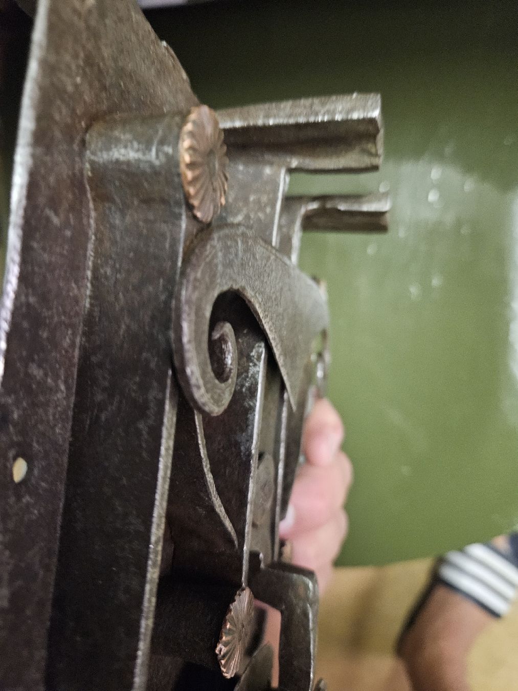 Cadenas: schloss mittelalter antik – D'occasion à Schwellbrunn par Omega-alpha 7