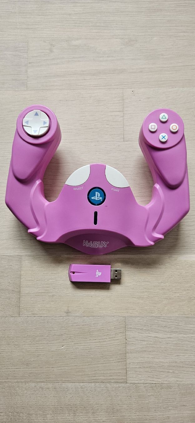 Controller: PS3 KidzPlay Controller Wireless Motion Racing Wheel – Usato da Baden venduto da Boomer76