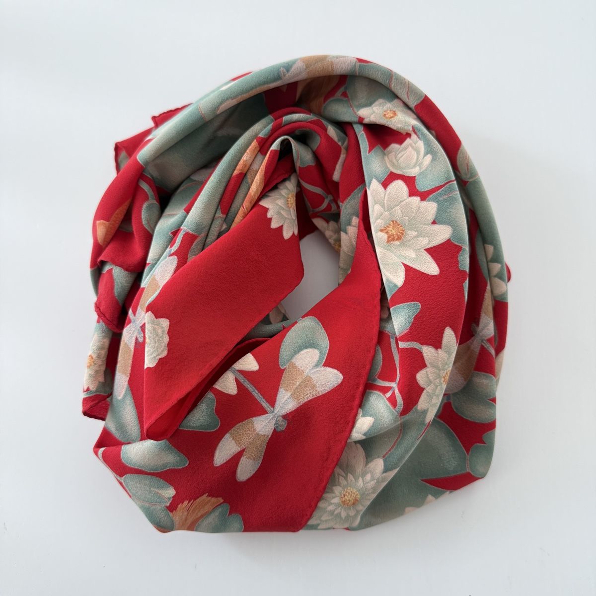 Fabric Frontline Foulard & Sciarpe: FABRIC FRONTLINE Silk Scarf – Nuovo (secondo la descrizione) da Emmen venduto da Avviivva_Com2023 1