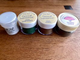 4 pieces Embossing Powders Different Brands
