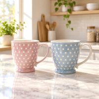 Keramik Tassen gepunktet rosa und blau, Neu