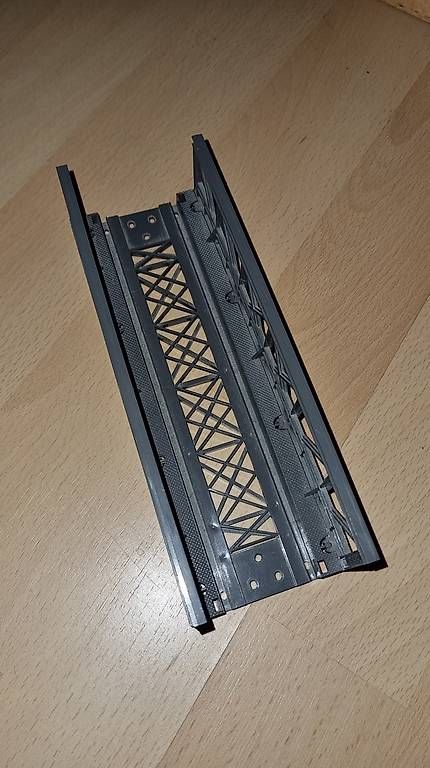 Trains électriques: Märklin Gitterbrücke 7262 – D'occasion à Boll par OrodHin